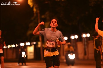HO CHI MINH CITY NIGHT RUN THANG LOI GROUP 2023 - Ảnh #300852