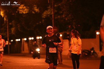 HO CHI MINH CITY NIGHT RUN THANG LOI GROUP 2023 - Ảnh #300600