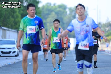 BINH DUONG NEW CITY HALF MARATHON 2024 - Ảnh #1766536