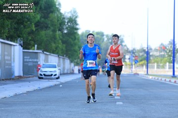 BINH DUONG NEW CITY HALF MARATHON 2024 - Ảnh #1766795