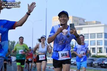 BINH DUONG NEW CITY HALF MARATHON 2024 - Ảnh #1766171