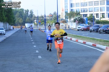 BINH DUONG NEW CITY HALF MARATHON 2024 - Ảnh #1775007