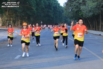 BINH DUONG NEW CITY HALF MARATHON 2024 - Ảnh #1774503