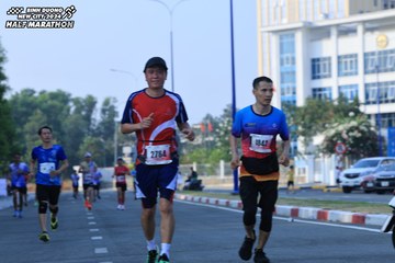 BINH DUONG NEW CITY HALF MARATHON 2024 - Ảnh #1765411