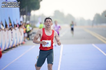 BINH DUONG NEW CITY HALF MARATHON 2024 - Ảnh #1774298