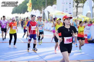 BINH DUONG NEW CITY HALF MARATHON 2024 - Ảnh #1764346