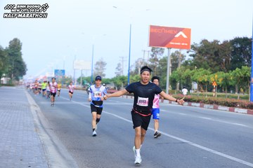 BINH DUONG NEW CITY HALF MARATHON 2024 - Ảnh #1774081