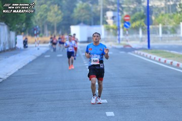 BINH DUONG NEW CITY HALF MARATHON 2024 - Ảnh #1775153