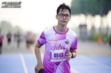 BINH DUONG NEW CITY HALF MARATHON 2024 - Ảnh #1761322