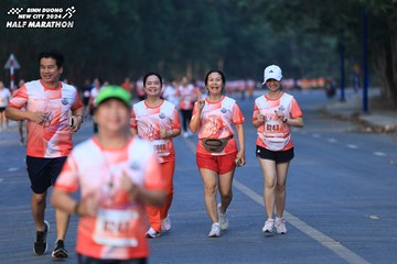 BINH DUONG NEW CITY HALF MARATHON 2024 - Ảnh #1774104