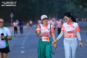 BINH DUONG NEW CITY HALF MARATHON 2024 - Ảnh #1773811