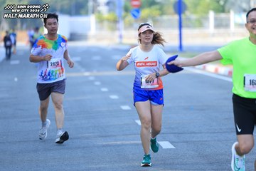 BINH DUONG NEW CITY HALF MARATHON 2024 - Ảnh #1768796