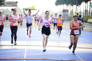 BINH DUONG NEW CITY HALF MARATHON 2024 - Ảnh #1762138