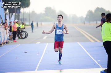 BINH DUONG NEW CITY HALF MARATHON 2024 - Ảnh #1774523