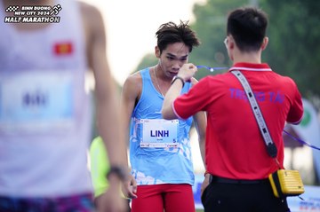 BINH DUONG NEW CITY HALF MARATHON 2024 - Ảnh #1774247
