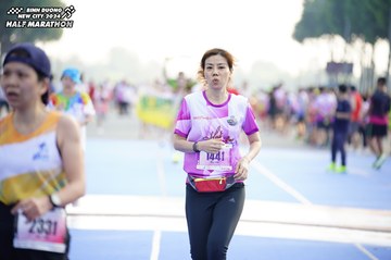 BINH DUONG NEW CITY HALF MARATHON 2024 - Ảnh #1767384