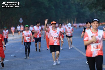 BINH DUONG NEW CITY HALF MARATHON 2024 - Ảnh #1774065