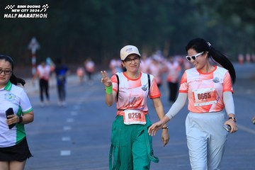 BINH DUONG NEW CITY HALF MARATHON 2024 - Ảnh #1773810