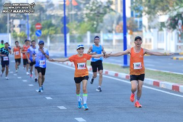 BINH DUONG NEW CITY HALF MARATHON 2024 - Ảnh #1774812