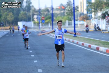 BINH DUONG NEW CITY HALF MARATHON 2024 - Ảnh #1775053
