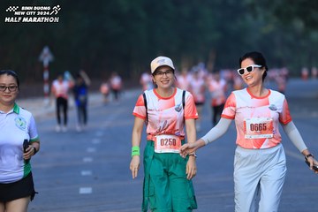 BINH DUONG NEW CITY HALF MARATHON 2024 - Ảnh #1773806