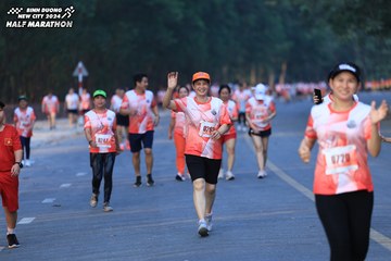 BINH DUONG NEW CITY HALF MARATHON 2024 - Ảnh #1774060