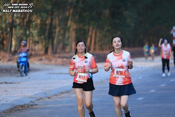 BINH DUONG NEW CITY HALF MARATHON 2024 - Ảnh #1773505
