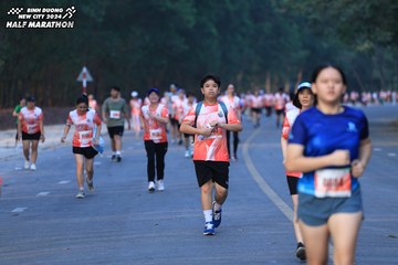 BINH DUONG NEW CITY HALF MARATHON 2024 - Ảnh #1773150