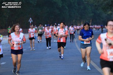 BINH DUONG NEW CITY HALF MARATHON 2024 - Ảnh #1773111