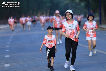 BINH DUONG NEW CITY HALF MARATHON 2024 - Ảnh #1773920