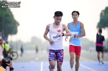 BINH DUONG NEW CITY HALF MARATHON 2024 - Ảnh #1774212
