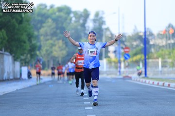 BINH DUONG NEW CITY HALF MARATHON 2024 - Ảnh #1776051