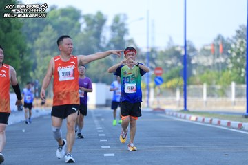 BINH DUONG NEW CITY HALF MARATHON 2024 - Ảnh #1766546