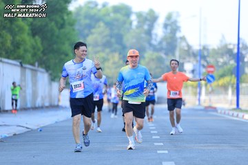 BINH DUONG NEW CITY HALF MARATHON 2024 - Ảnh #1768094