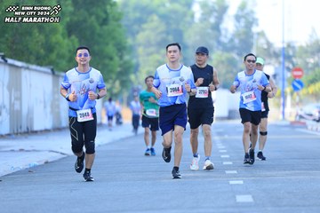 BINH DUONG NEW CITY HALF MARATHON 2024 - Ảnh #1768213