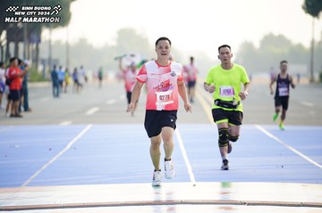 BINH DUONG NEW CITY HALF MARATHON 2024 - Ảnh #1761498
