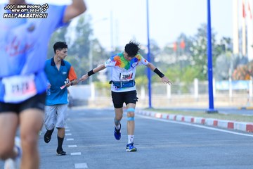 BINH DUONG NEW CITY HALF MARATHON 2024 - Ảnh #1767118