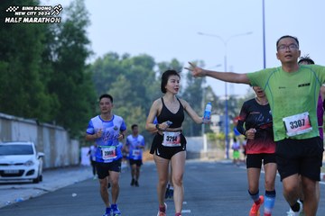 BINH DUONG NEW CITY HALF MARATHON 2024 - Ảnh #1765828