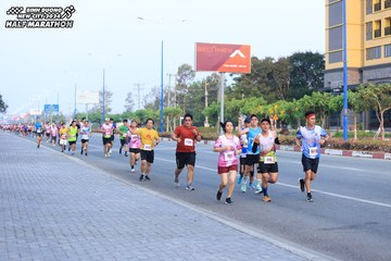 BINH DUONG NEW CITY HALF MARATHON 2024 - Ảnh #1775208