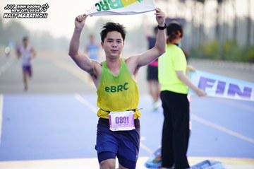 BINH DUONG NEW CITY HALF MARATHON 2024 - Ảnh #1774137