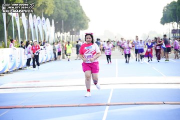 BINH DUONG NEW CITY HALF MARATHON 2024 - Ảnh #1761127