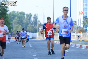 BINH DUONG NEW CITY HALF MARATHON 2024 - Ảnh #1767074