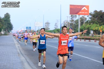 BINH DUONG NEW CITY HALF MARATHON 2024 - Ảnh #1773640