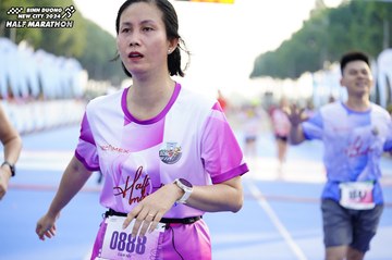 BINH DUONG NEW CITY HALF MARATHON 2024 - Ảnh #1763500