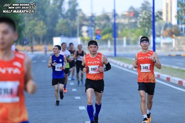 BINH DUONG NEW CITY HALF MARATHON 2024 - Ảnh #1775268
