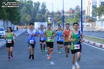 BINH DUONG NEW CITY HALF MARATHON 2024 - Ảnh #1774968