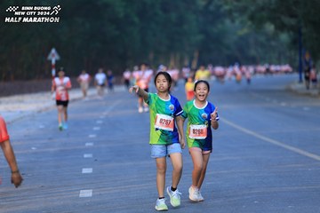BINH DUONG NEW CITY HALF MARATHON 2024 - Ảnh #1773660