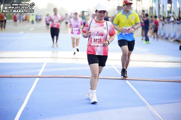 BINH DUONG NEW CITY HALF MARATHON 2024 - Ảnh #1762809