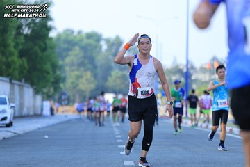 BINH DUONG NEW CITY HALF MARATHON 2024 - Ảnh #1765672