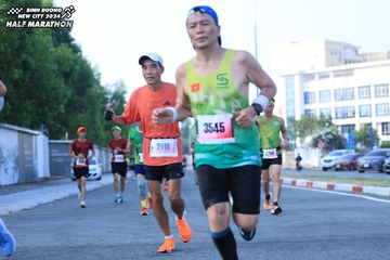 BINH DUONG NEW CITY HALF MARATHON 2024 - Ảnh #1775794